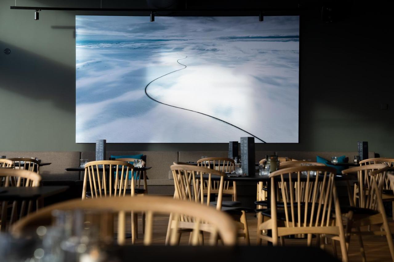 Hotel Isafjördur - Torg Ísafjörður Exteriör bild