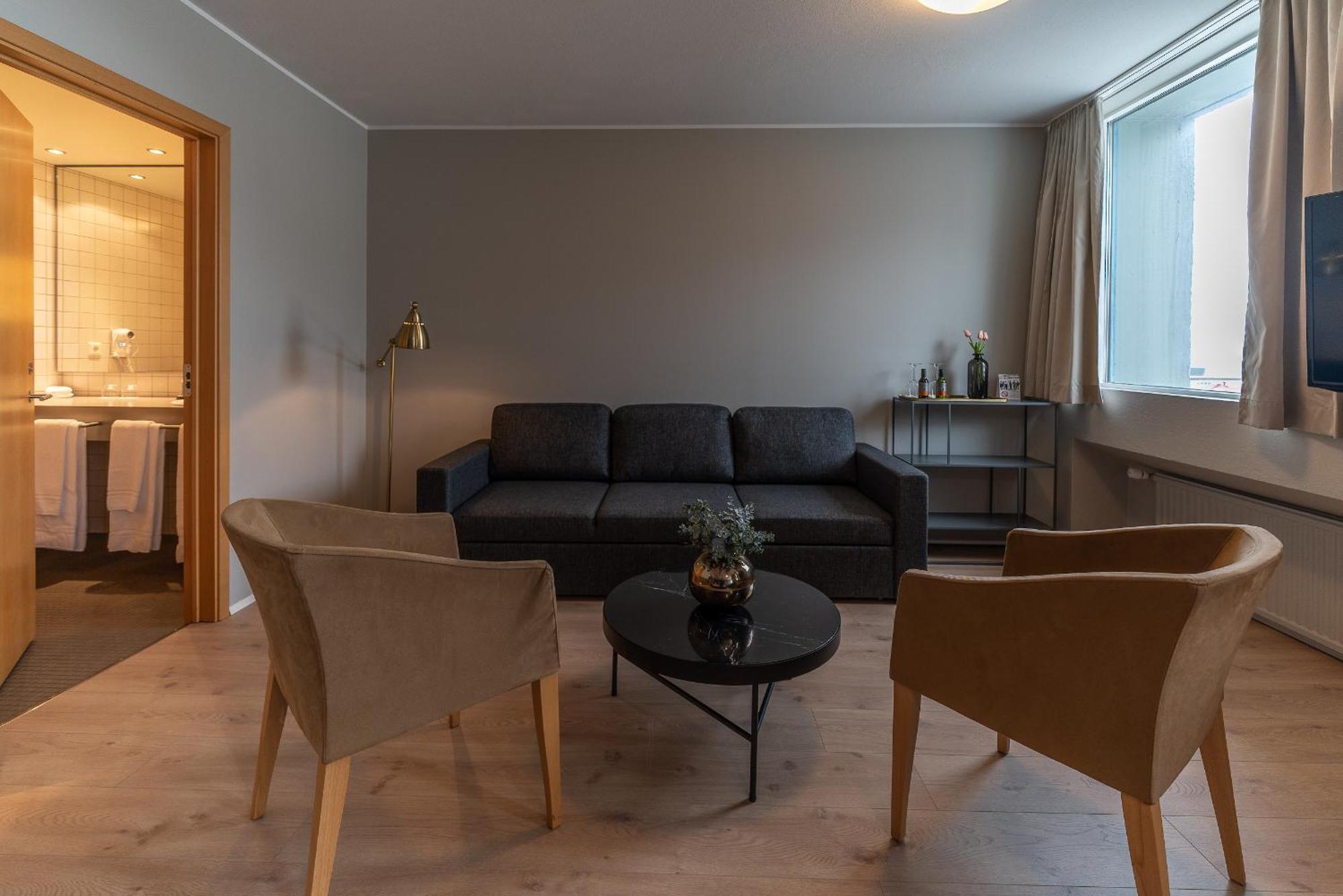 Hotel Isafjördur - Torg Ísafjörður Exteriör bild