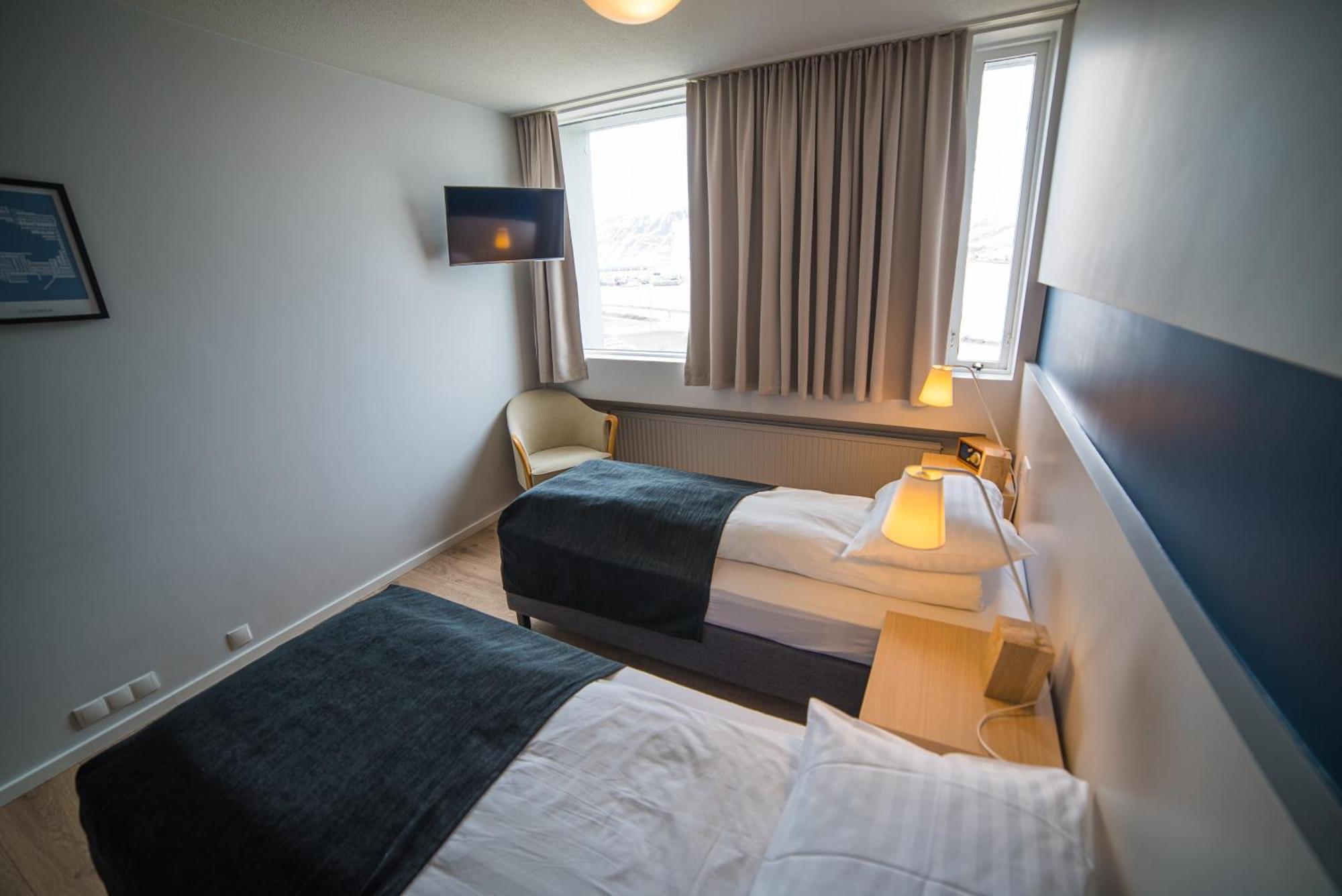Hotel Isafjördur - Torg Ísafjörður Exteriör bild